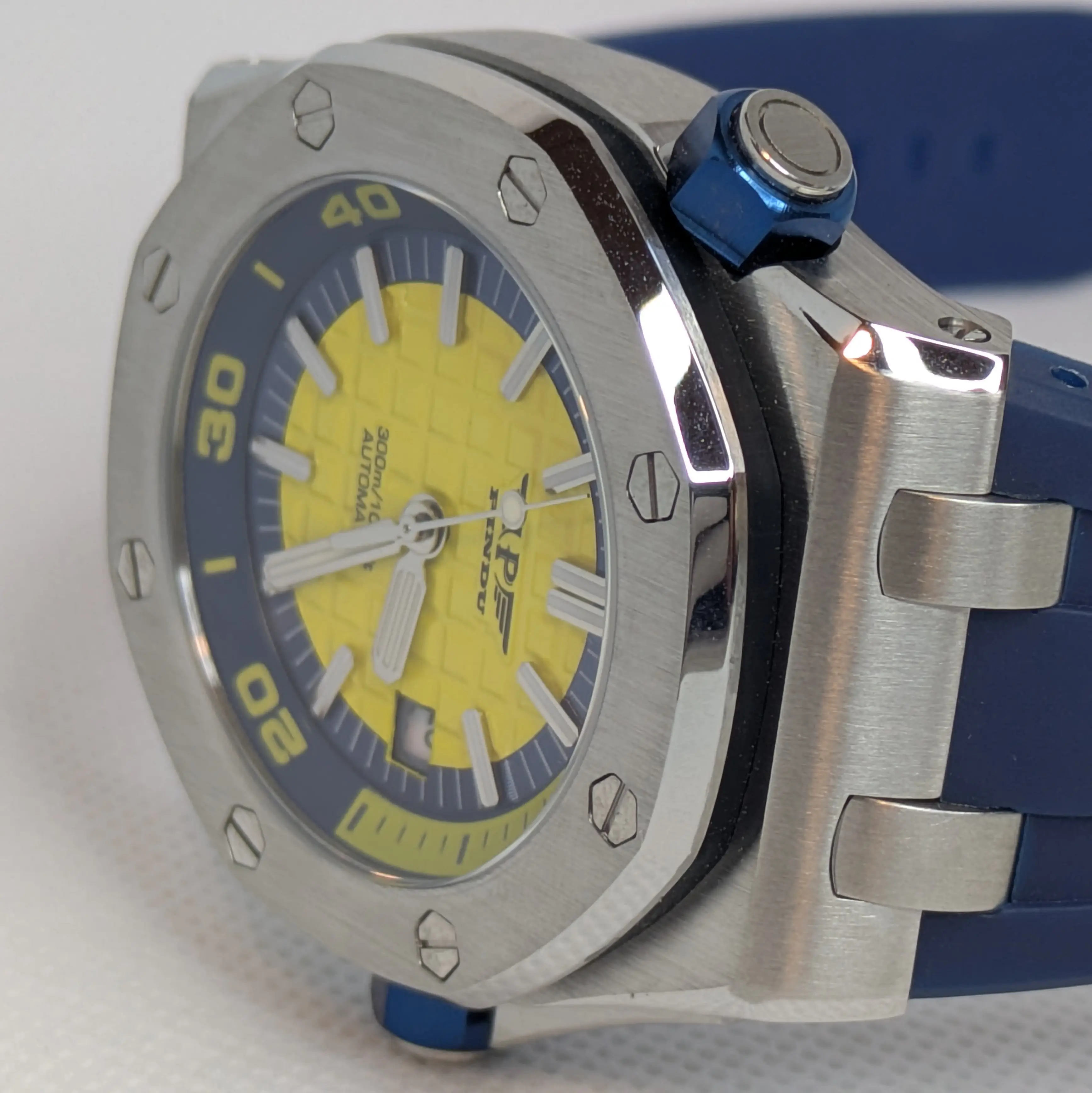 PINDU Octagon "Royal Oak" Style Automatic – Tapestry Dial - Image 2